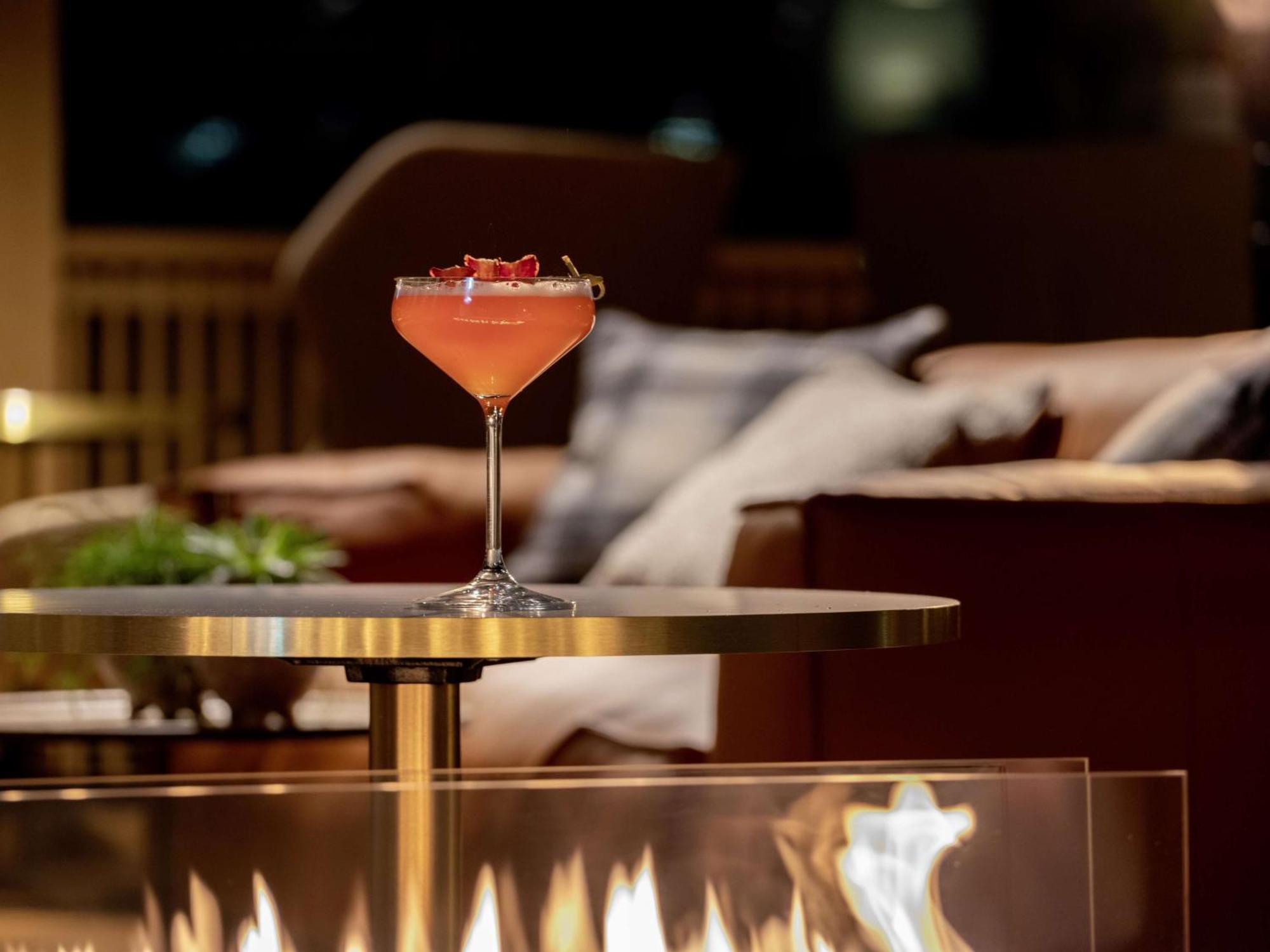 B'Mine Hotel Frankfurt Airport Φραγκφούρτη Εξωτερικό φωτογραφία